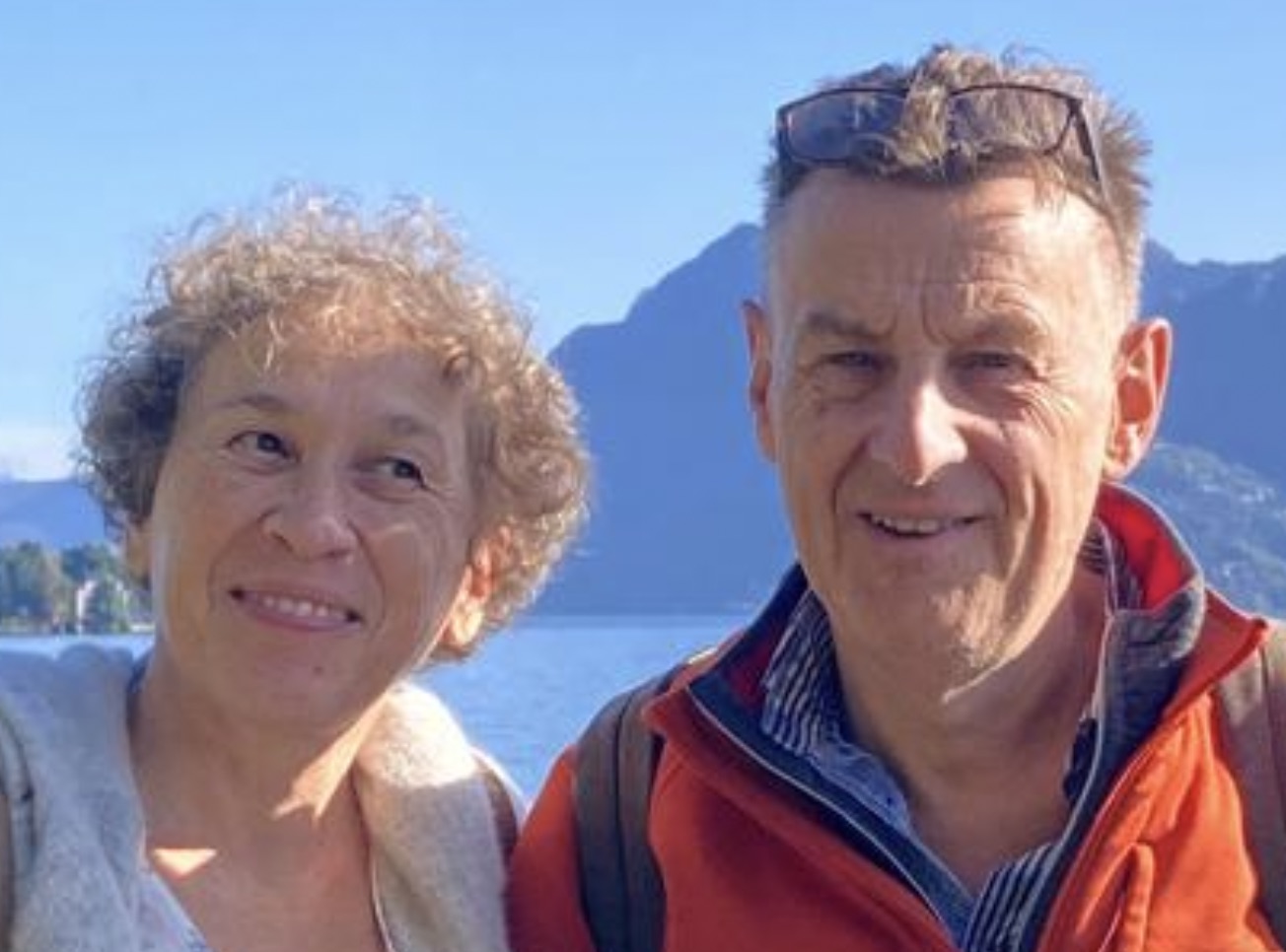 Photo de Christine et Benoît,
                        facilitateurs de Biodanza en cours de supervision